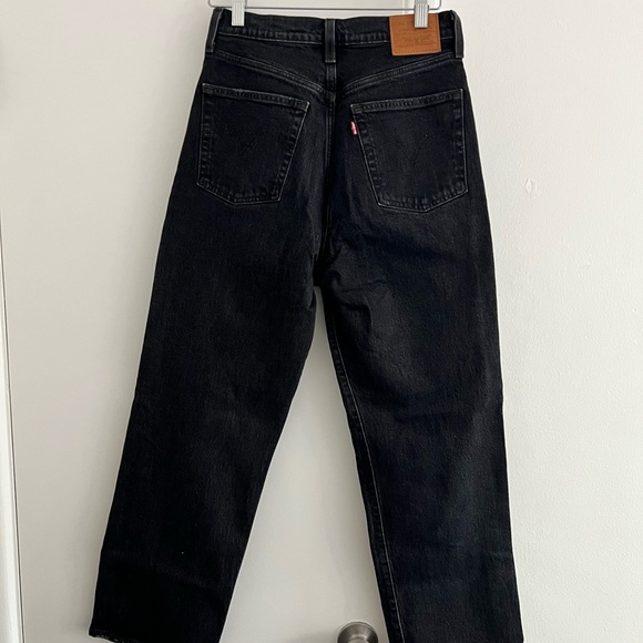 Levi’s Ribcage Straight - Picture 5 of 5